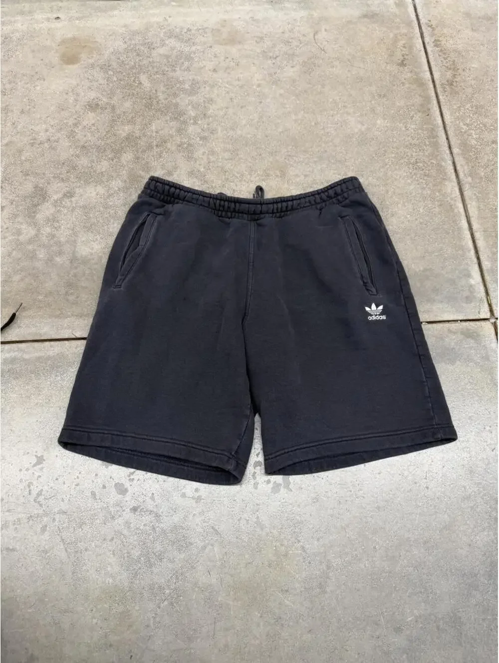 vintage adidas trefoil black and white sweat shorts size large